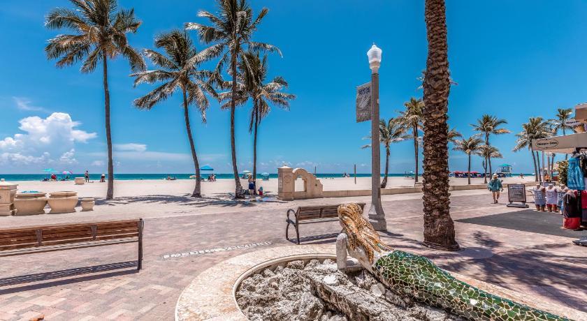 Stylish Private Beach Condo In Hollywood Fl, 3Min Walk To Hollywood Beach Ngoại thất bức ảnh